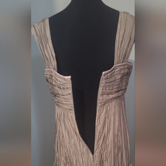 Peruvian Connection 100% Silk Crinkle Midi Dress - Picture 5 of 9